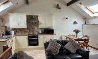 Sofas & Kitchen